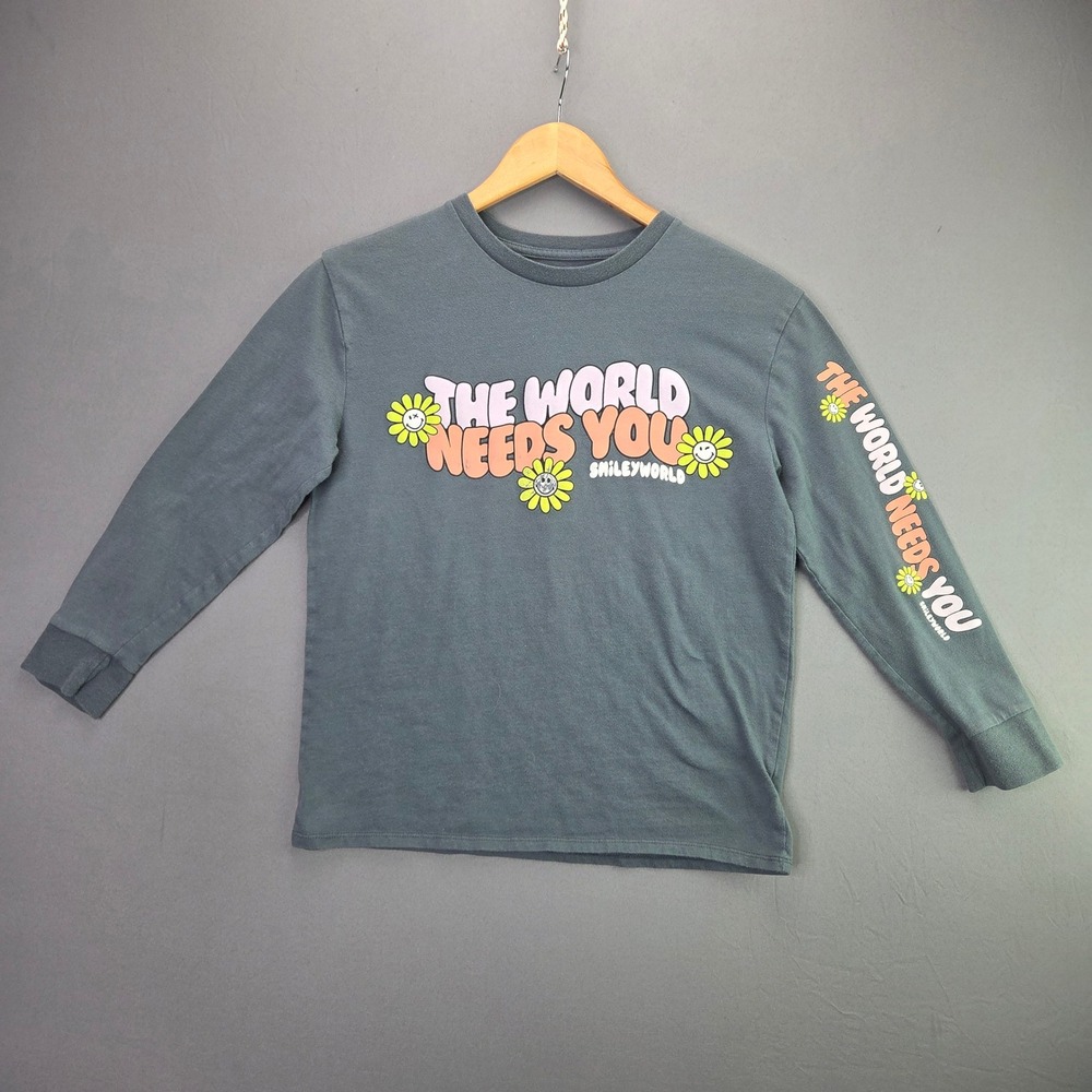 SmileyWorld Long Sleeve Graphic T-Shirt L 10/12 Gray The World Needs You Daisy